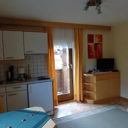 Apartment Haus Ahrnspitze Leutasch