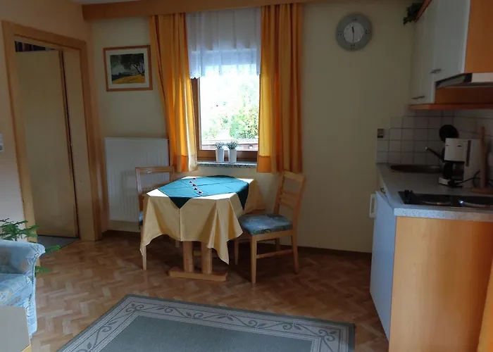 Haus Ahrnspitze Apartment Leutasch